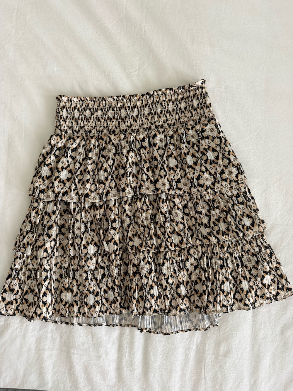 Anthropologie Tiered Beige and Black Patterned Skirt